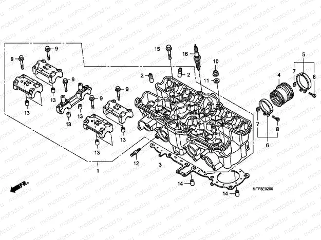 E-2 CYLINDER HEAD