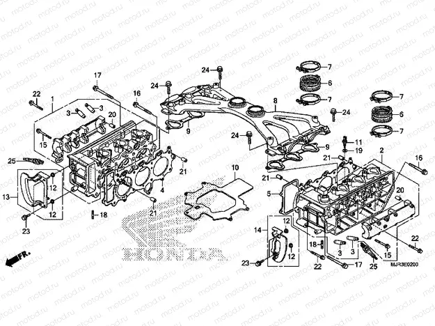 E-2 CYLINDER HEAD