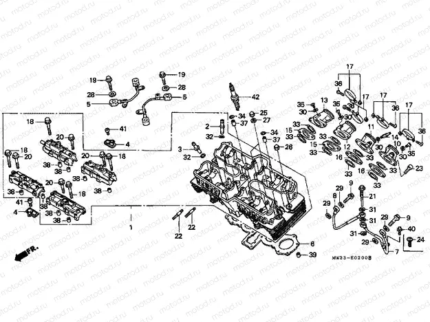 E-2 CYLINDER HEAD
