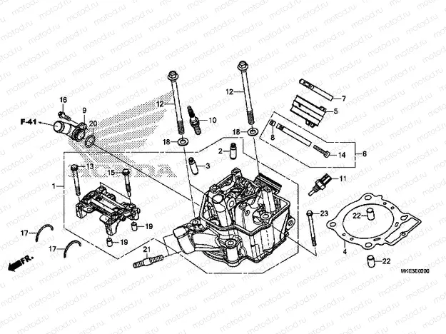 E-2 CYLINDER HEAD
