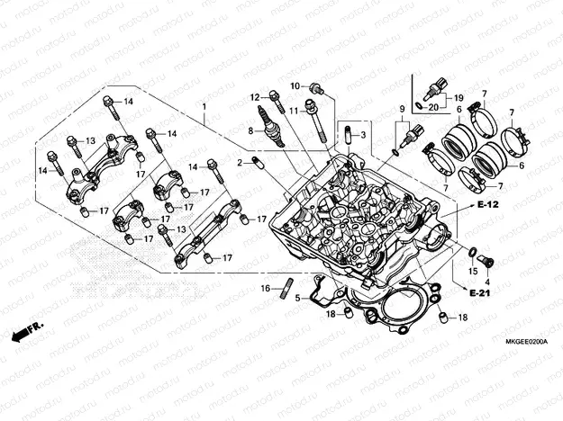 E-2 CYLINDER HEAD