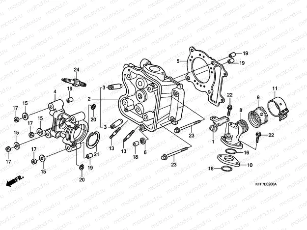 E-2 CYLINDER HEAD