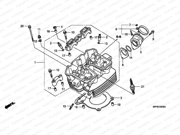 E-2 CYLINDER HEAD