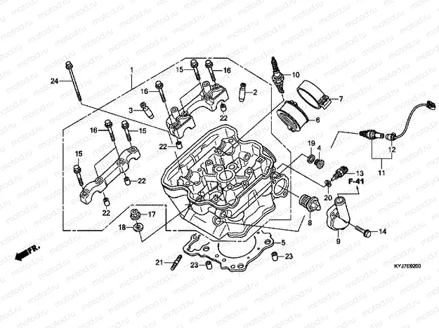 E-2 CYLINDER HEAD