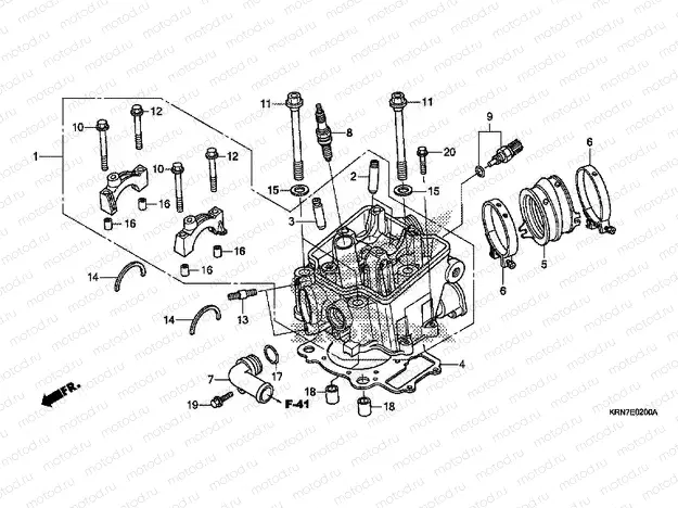 E-2 CYLINDER HEAD