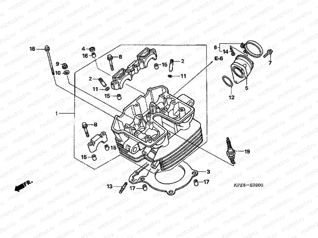 E-2 CYLINDER HEAD