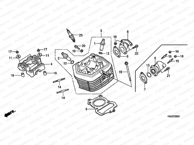 E-2 CYLINDER HEAD