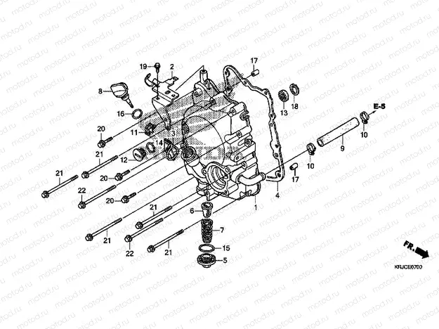E-7 RIGHT CRANKCASE COVER