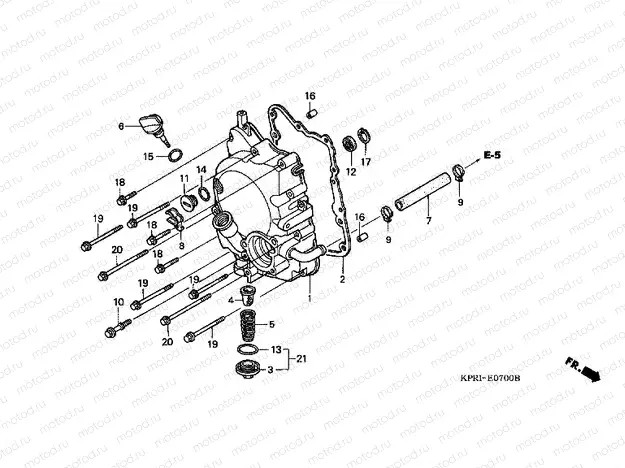 E-7 RIGHT CRANKSHAFT COVER