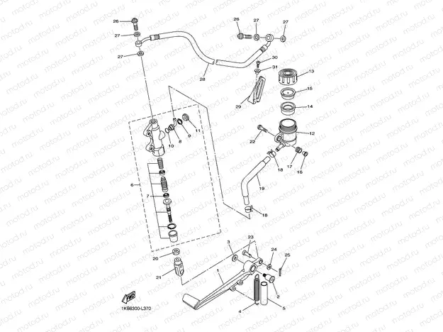 Rear master cylinder