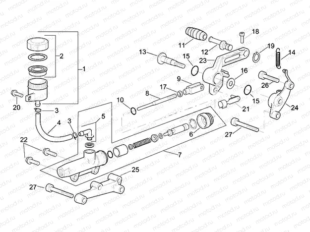 Rear master cylinder